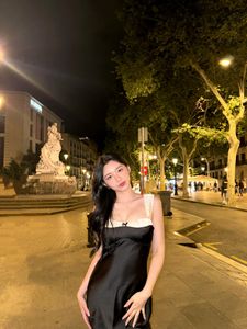 Instagram post by @thesongtwins