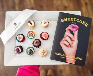 Instagram post by @bookshelvesandbubbly