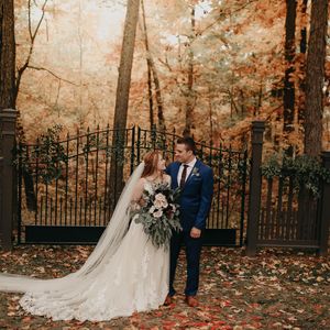 Instagram post by @theindyfoodcouple