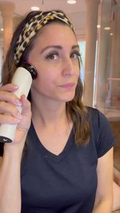 Instagram post by @mommareview