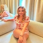 @moon_momma2 Instagram Profile