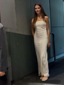 Instagram post by @avivadrescher