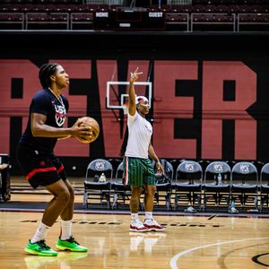 Instagram post by @khadijah_sessions_