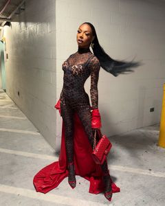 Instagram post by @kendalized