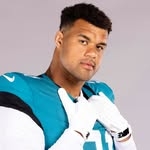 @arikarmstead Instagram Profile