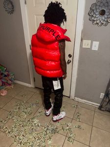 Instagram post by @lirye26