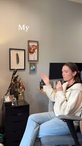 Instagram post by @halliegpatel