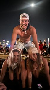 Instagram post by @isabella.l.flores