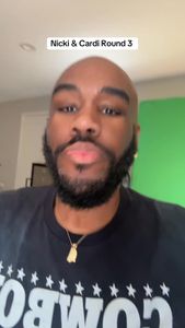 Instagram post by @messymyles