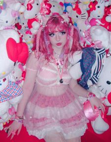 Instagram post by @spiderinmybath