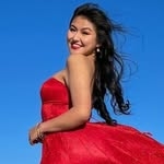 @elinamengg Instagram Profile