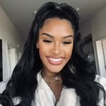 @mikalaanise Instagram Profile