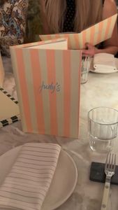 Instagram post by @megthings_