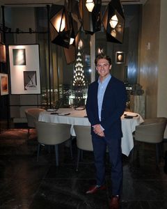 Instagram post by @nicktopel