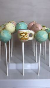 Instagram post by @creatiffcakepops