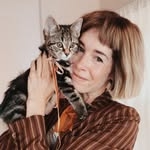 @byjuliesharp Instagram Profile