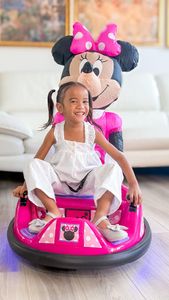 Instagram post by @seth_and_sofia