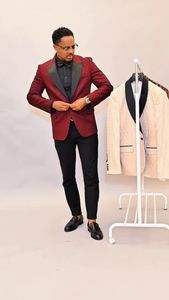 Instagram post by @vkcfashion1