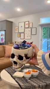 Instagram post by @itsmesaramartinez