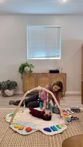 Instagram post by @itsmesaramartinez