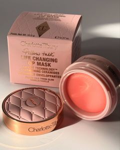 Instagram post by @dreaming_of_hell