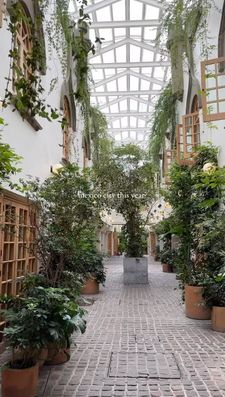 Instagram post by @sivanstravel