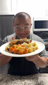 Instagram post by @lifeof_panha