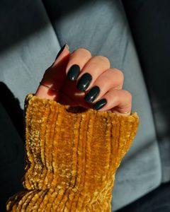 Instagram post by @charmedbyhue