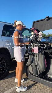 Instagram post by @caitlincaingolf