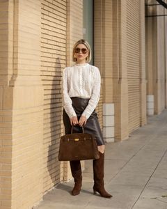 Instagram post by @roses_cloud