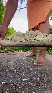 Instagram post by @offthegridwithakid