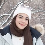 @heyaaniya Instagram Profile