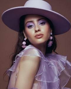 Instagram post by @phlportraitjunkie