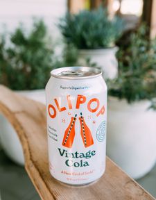 Instagram post by @michelleandevy