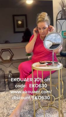 Instagram post by @miami_influencer_ella