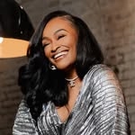 @robynkristian_ Instagram Profile