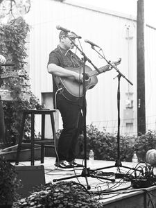 Instagram post by @loganmacmusic