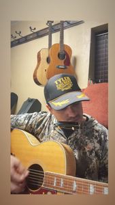 Instagram post by @loganmacmusic