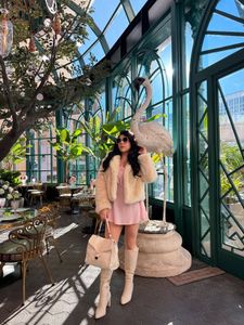 Instagram post by @nadiainvegas