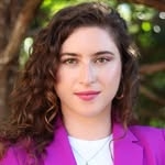 @lilygreenbergcall Instagram Profile