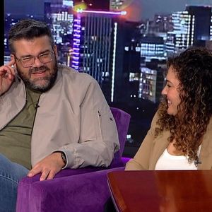 Instagram post by @carlycloses