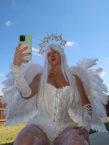 Instagram post by @alexapilling