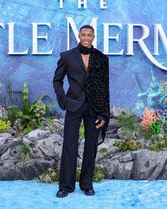 Instagram post by @ebbyybrown