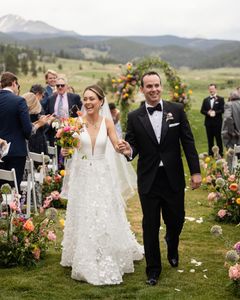 Instagram post by @sarahroshanphoto