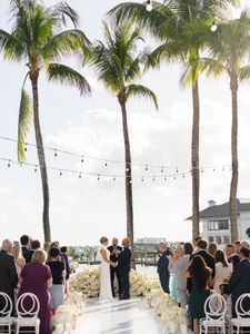 Instagram post by @sarahroshanphoto