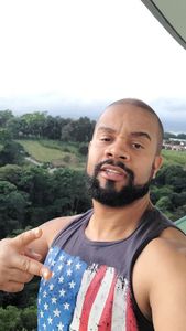 Instagram post by @tarik_myers