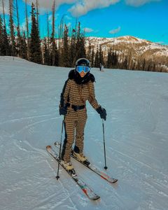 Instagram post by @velvetbrumby