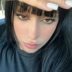 @xxubell Instagram Profile