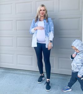 Instagram post by @stephanieparenza