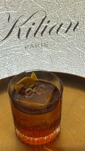 Instagram post by @baretti.la